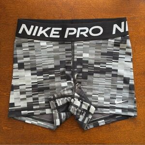 Nike Gray Pixel-Pattern Pro Compression Shorts